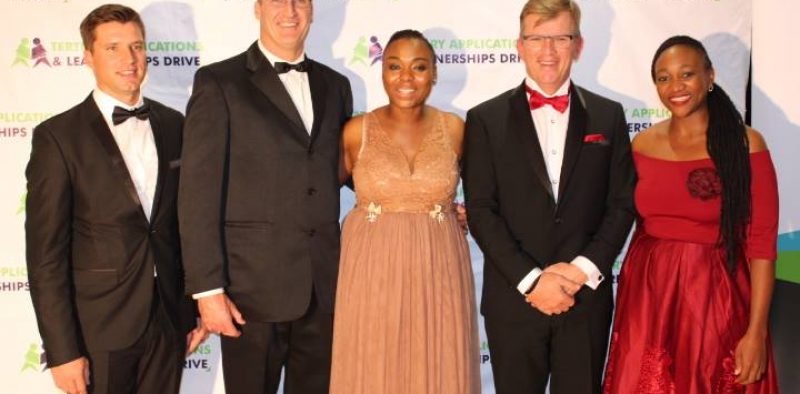 19060101_1813669275616709_2105260536461438154_n